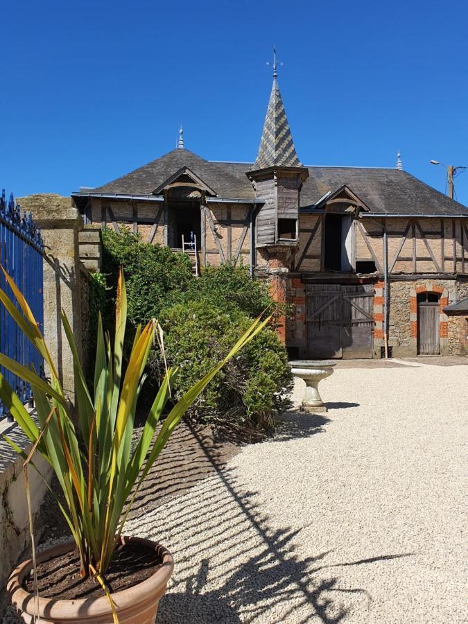Les 5 Escales Panzió Parthenay Kültér fotó